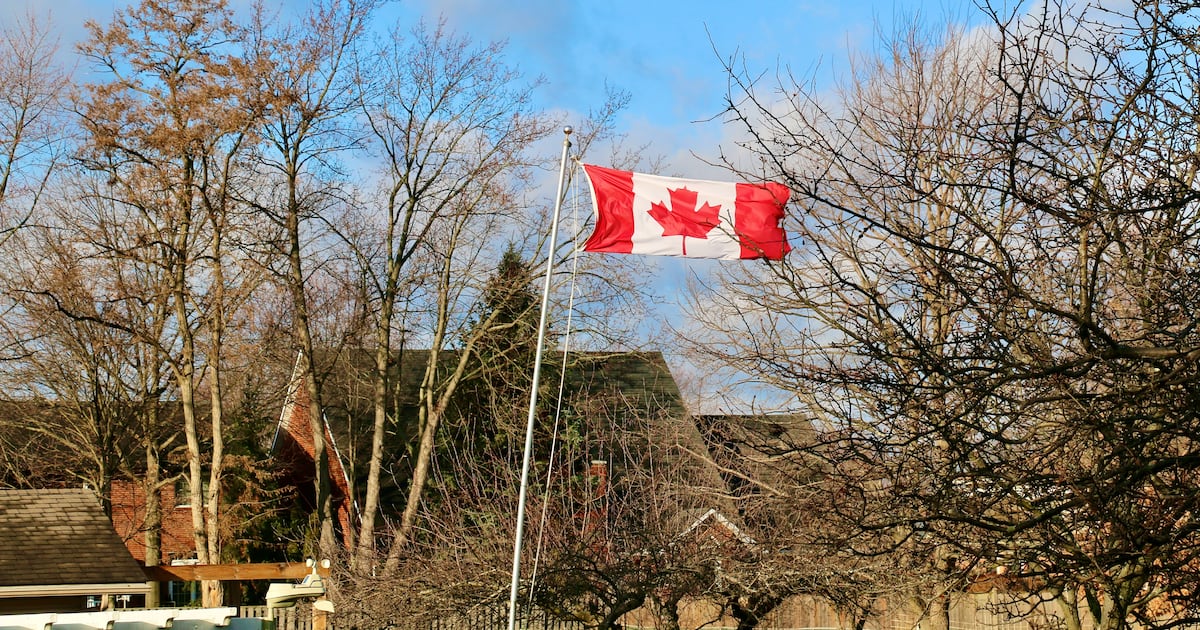 Mississauga backs call to fly Canadian flag with foreign flags