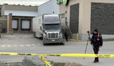 Calgary pedestrian, 70, killed in collision with semi in Panorama Hills - Calgary