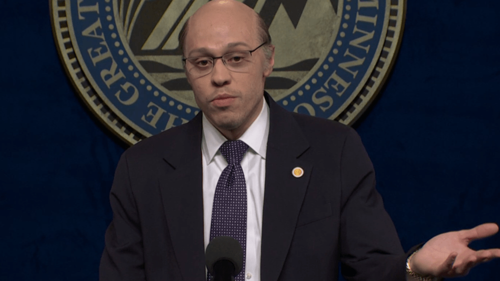 Showing ICE Agents How to Avoid Getting Caught