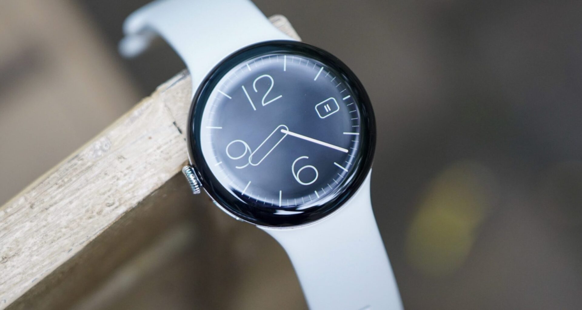 Here's a Pixel Watch 3 for Only $170
