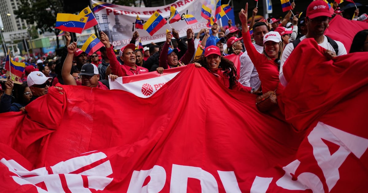 Venezuelan who propel Canada oil see unlikely return home