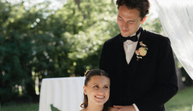 Real Calgary Weddings: Ana Tiruta and Tim Haggstrom's Outdoor Wedding at Rouge