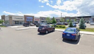 mississauga to tell residents what's being done about unsafe plaza.