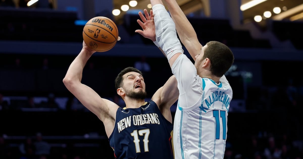 Hornets fight back from 22 down to beat Pelicans for seventh straight victory
