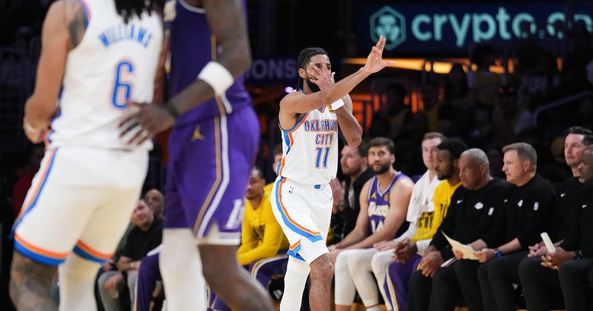 Jalen Williams returns from injury, leads Oklahoma City Thunder past Los Angeles Lakers with SGA, Luka Doncic sidelined