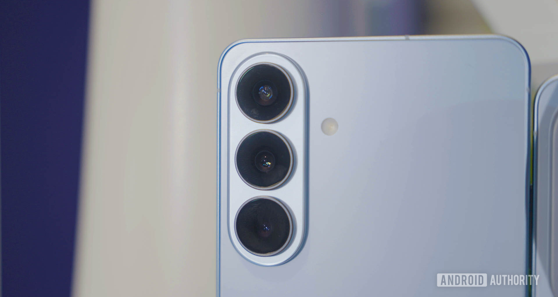 Samsung added a new 24MP photo mode to Galaxy S26 and then chose to hide it