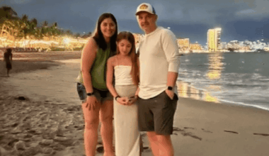 Canadians stranded in Puerto Vallarta after violence disrupts flights home to Edmonton