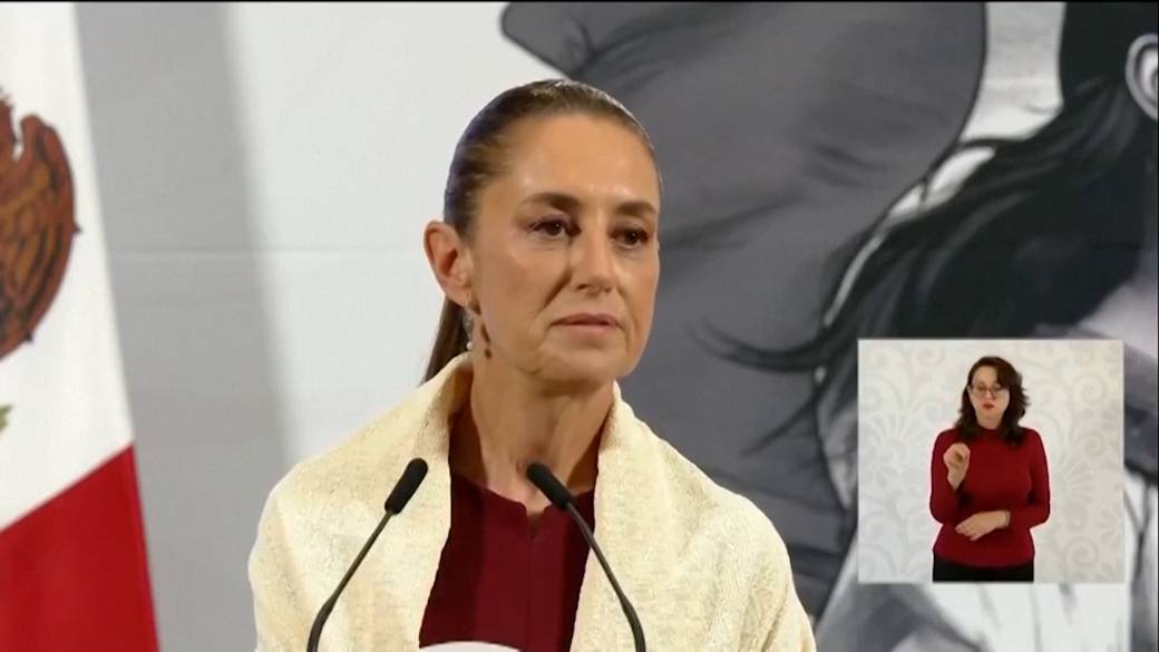 Click to play video: 'Mexico would reject any unilateral US military action, president says'