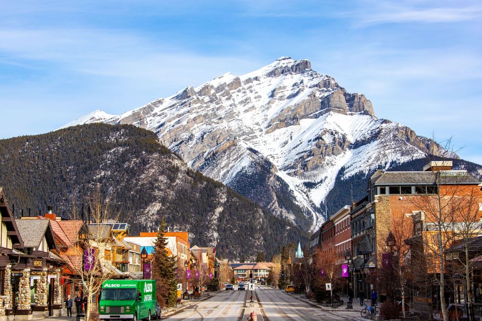 municipalities calgary hiring march