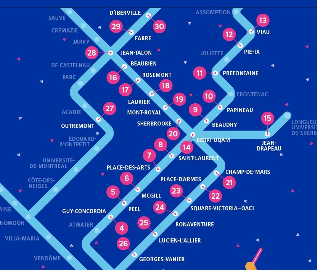 The metro is open (almost) all night long