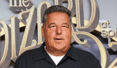 Steve Schirripa