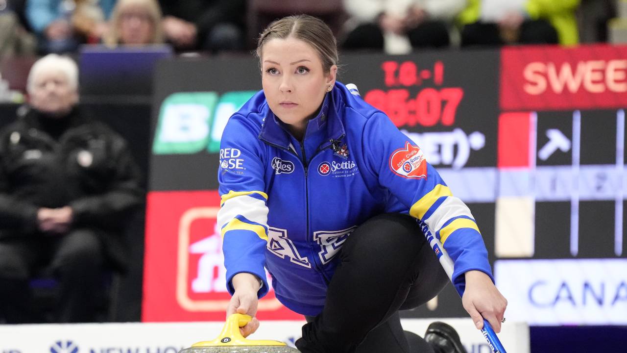 Alberta's Sturmay beats Nova Scotia's Black to earn semifinal spot at Scotties