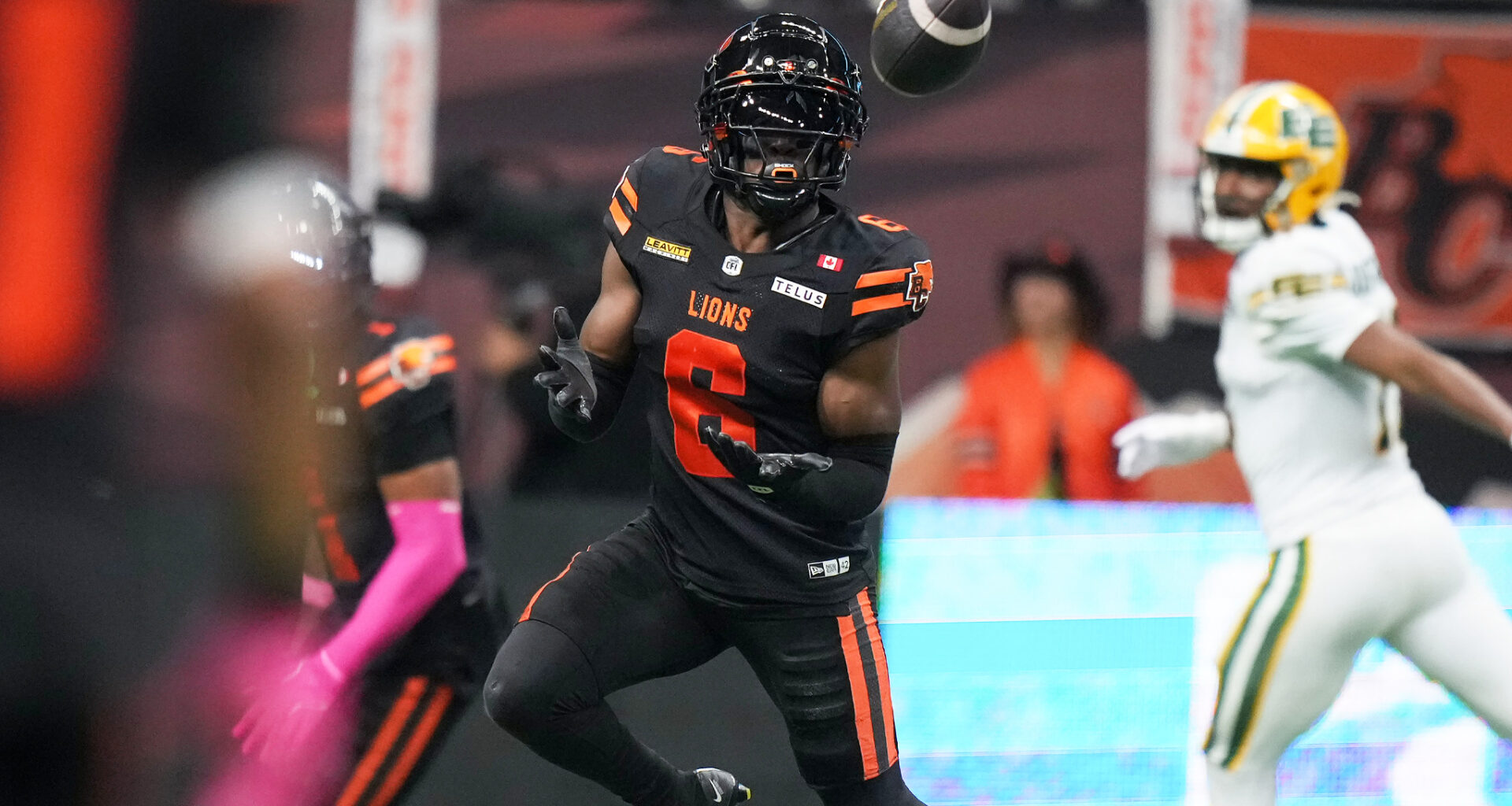 Lions sign defensive back T.J. Lee to one-year extension