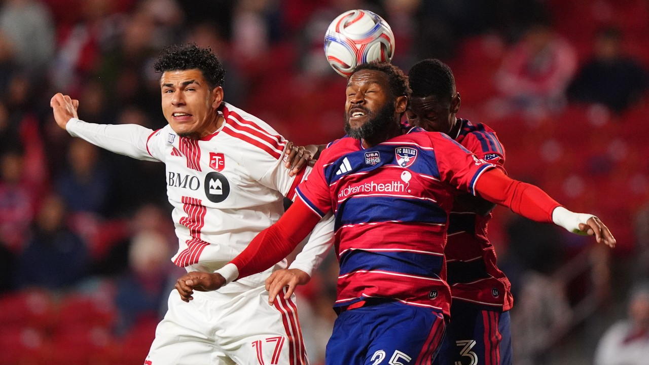 Toronto FC drops season-opener to FC Dallas