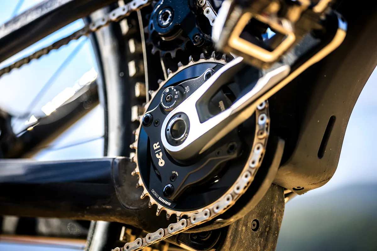 Troy Brosnan's Canyon Sender CFR with Ochain device