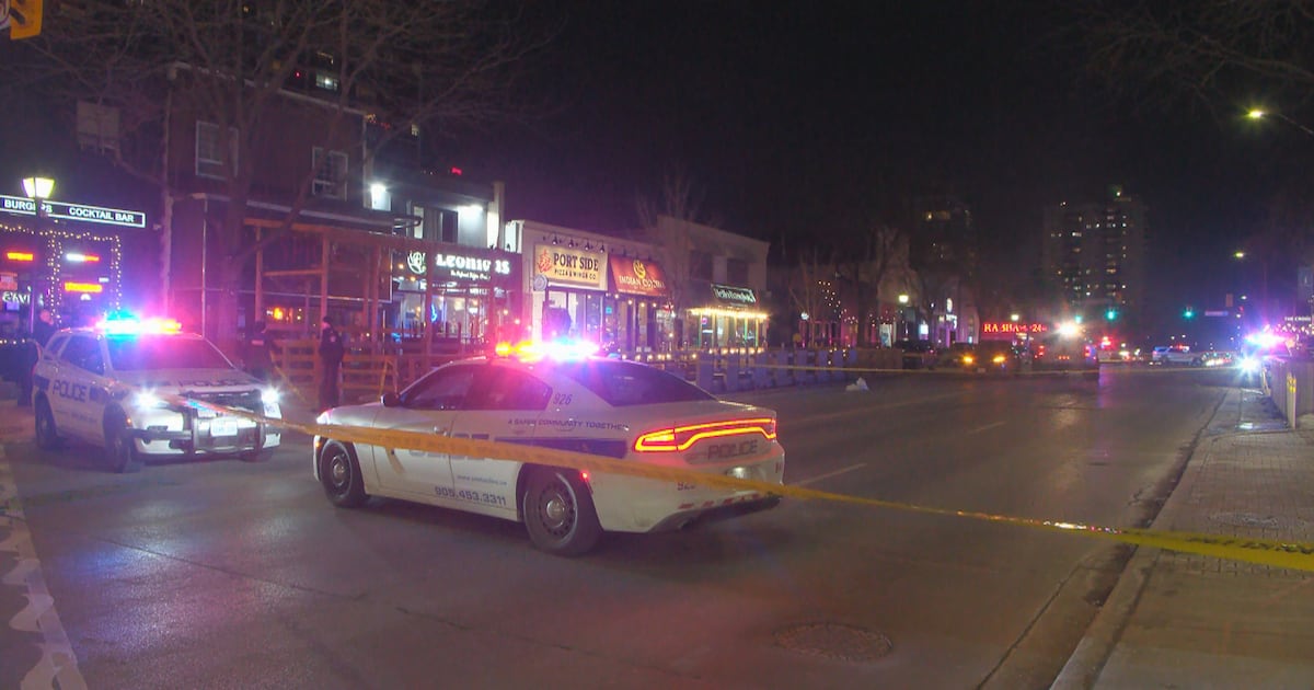 Pedestrian struck by vehicle in Mississauga critically injured