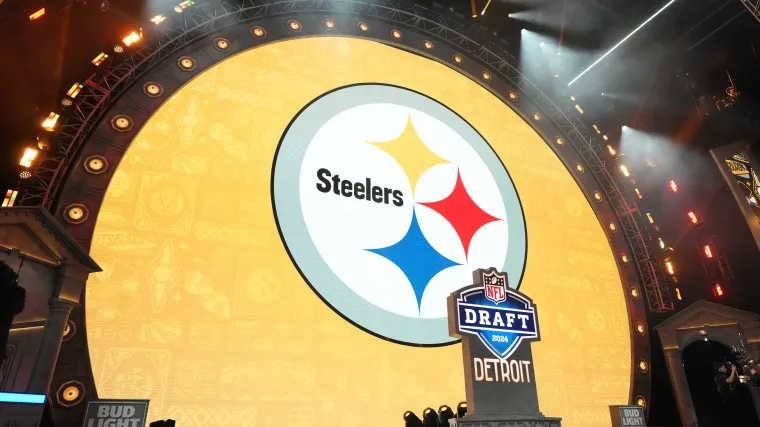 Steelers predicted to add electric 1,652-yard playmaker in 2026 NFL draft image