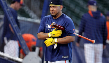 Astros Continue To Seek Left-Handed Outfielder In Paredes Talks