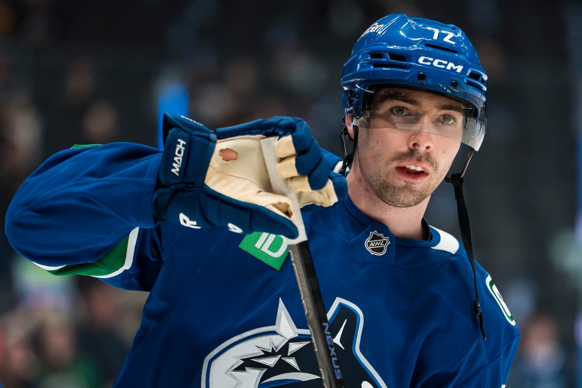 Canucks’ Chytil did not return for third period vs. Mammoth