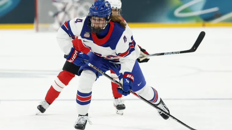 U.S. women's hockey phenom Caroline Harvey compared to Bruins legend by NHL star image