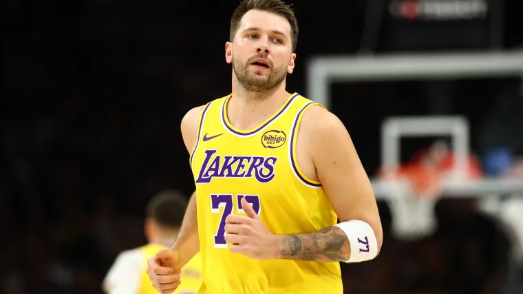 Lakers fans are losing patience with Luka Doncic following latest defensive display image