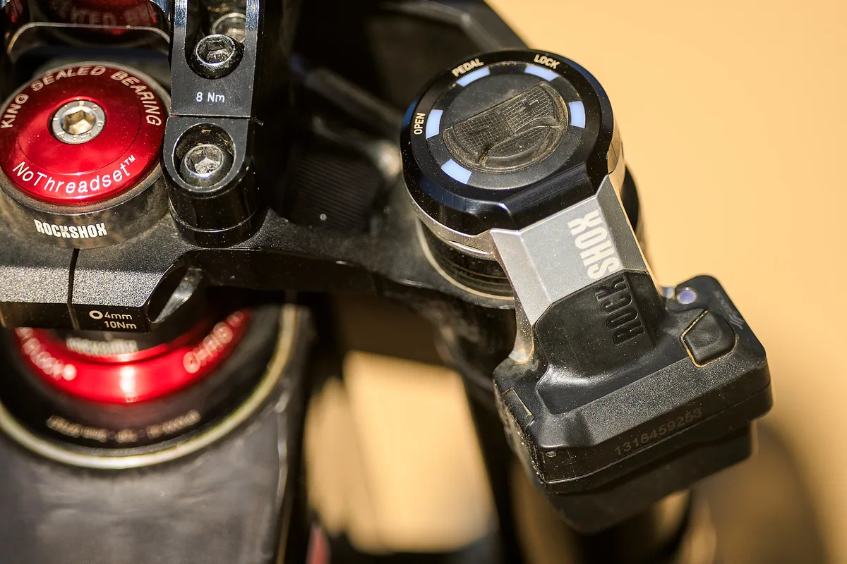 Unreleased RockShox Boxxer damper