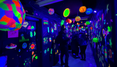 Winnipeg school’s annual Glow Show brings families together through art