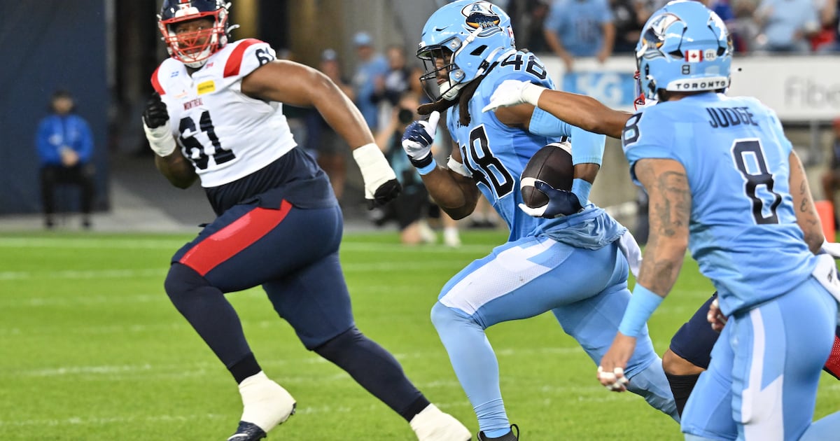 Veteran linebacker Wynton McManis comfortable donning black and gold with Hamilton Tiger-Cats