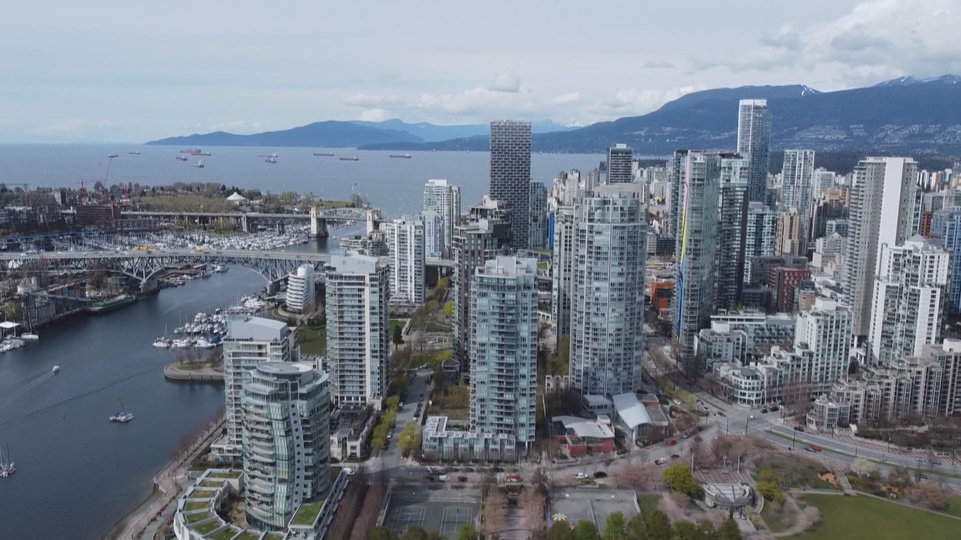 Click to play video: 'Housing market turmoil in BC'