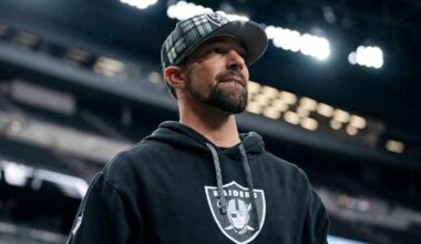 Raiders promoting assistant Rob Leonard to defensive coordinator