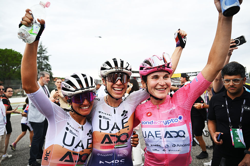 2025 Giro d'Italia: Elisa Longo Borghini celebrates the victory with UAE teammates