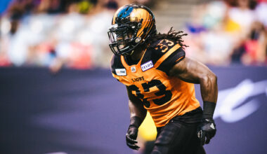 3 takeaways from Wayne Moore's journey from running back to artist