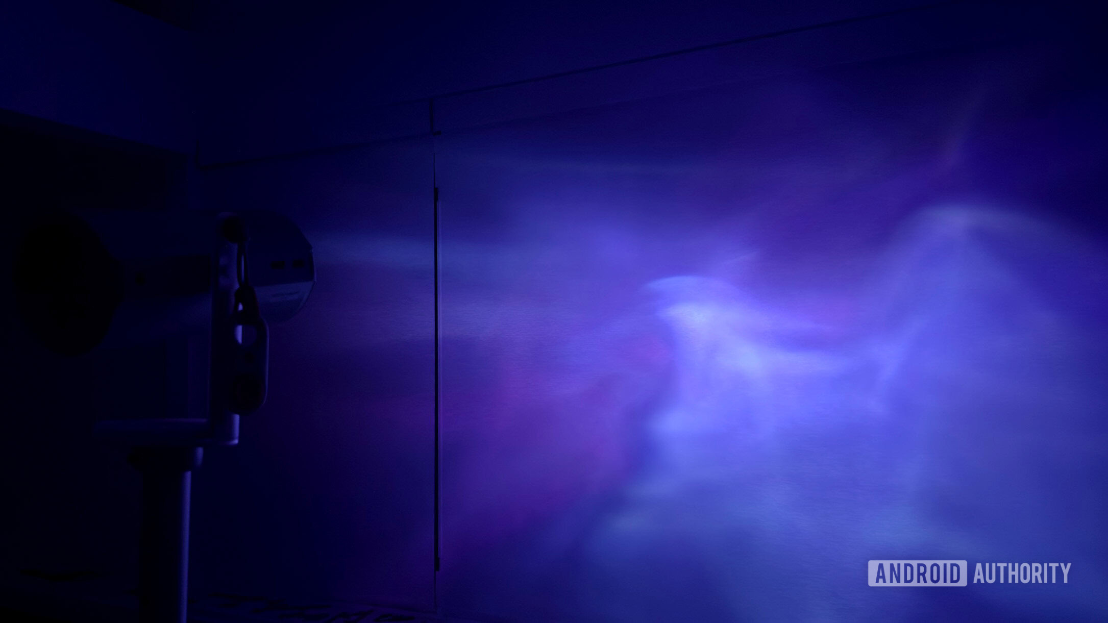 An XGIMI Mogo 4 displays the vibe of a magnetic filter.