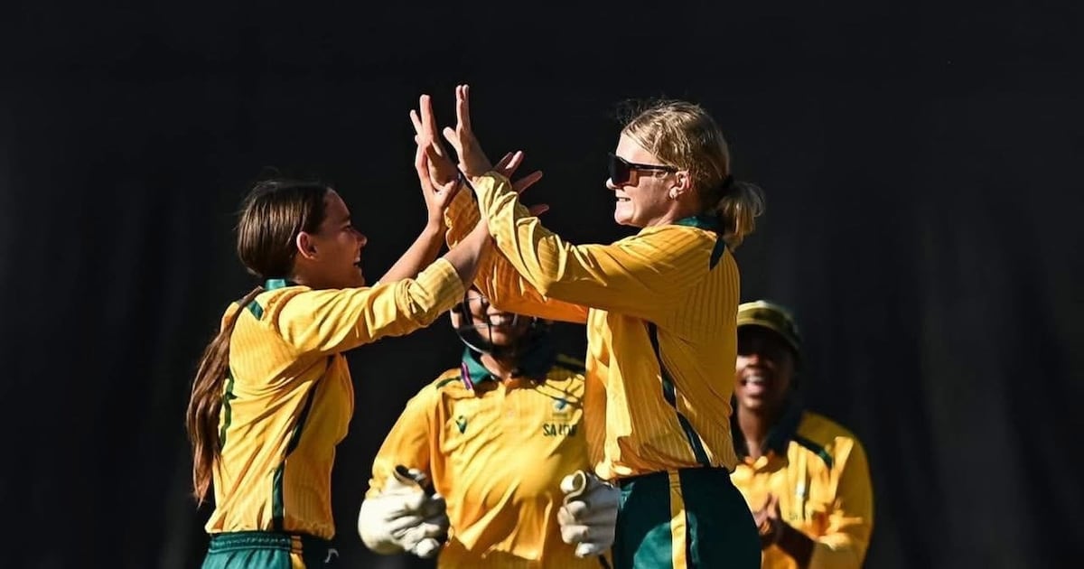 Pearson girls on song in tennis and cricket matches