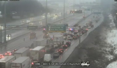 Hwy. 401 crash in Mississauga: Eastbound express lanes closed