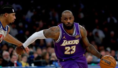 LeBron James expects to stay with Los Angeles Lakers through season