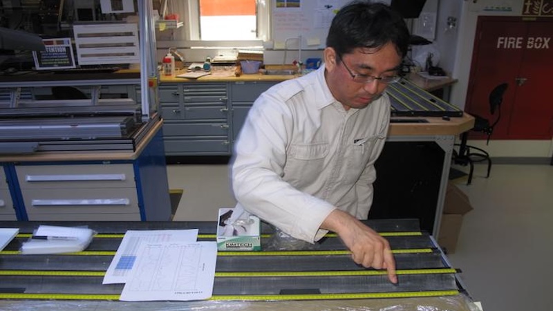 When Earth’s Magnetic Field Took Its Time Flipping – Eurasia Review