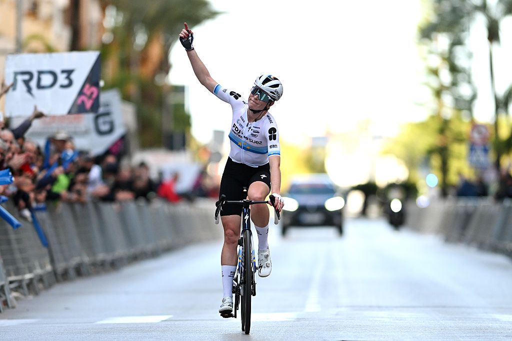 GANDIA, SPAIN - FEBRUARY 12: Demi Vollering of Netherlands and Team FDJ United - SUEZ celebrates at finish line as stage winner during the 10th Setmana Ciclista - Volta Femenina de la Comunitat Valenciana 2026, Stage 1 a 121km stage from Gandia to Gandia on February 12, 2026 in Gandia, Spain. (Photo by Szymon Gruchalski/Getty Images)