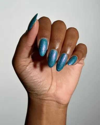 Instagram/@melanated.mani