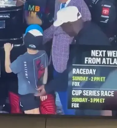 Footage of an interaction between Jordan and the driver's son Beau went viral (X)