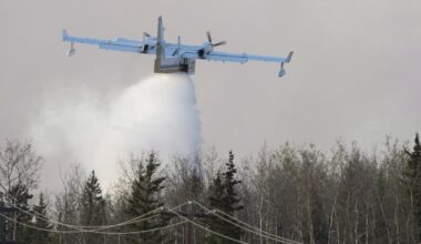 Alberta spending $400M on new water bombers for aging fleet