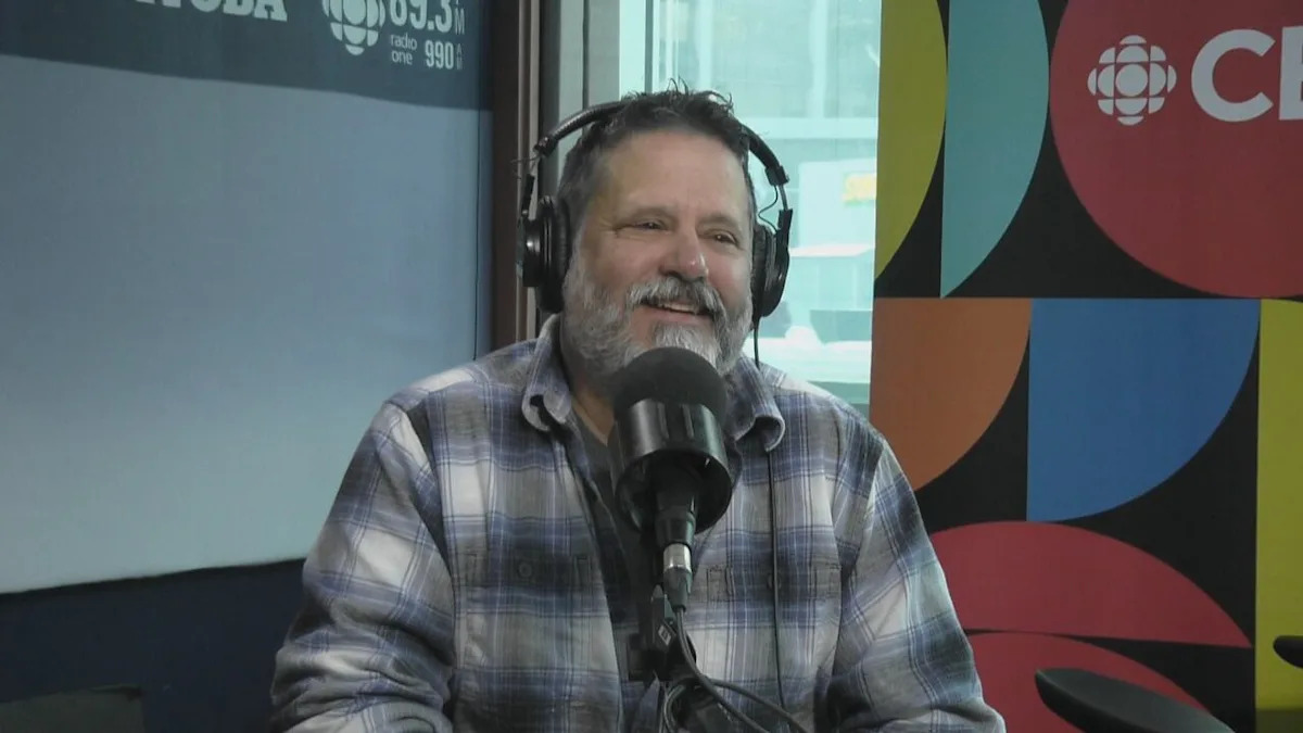 Winnipeg man surpasses $25K fundraising goal for prostate cancer treatment not covered by province