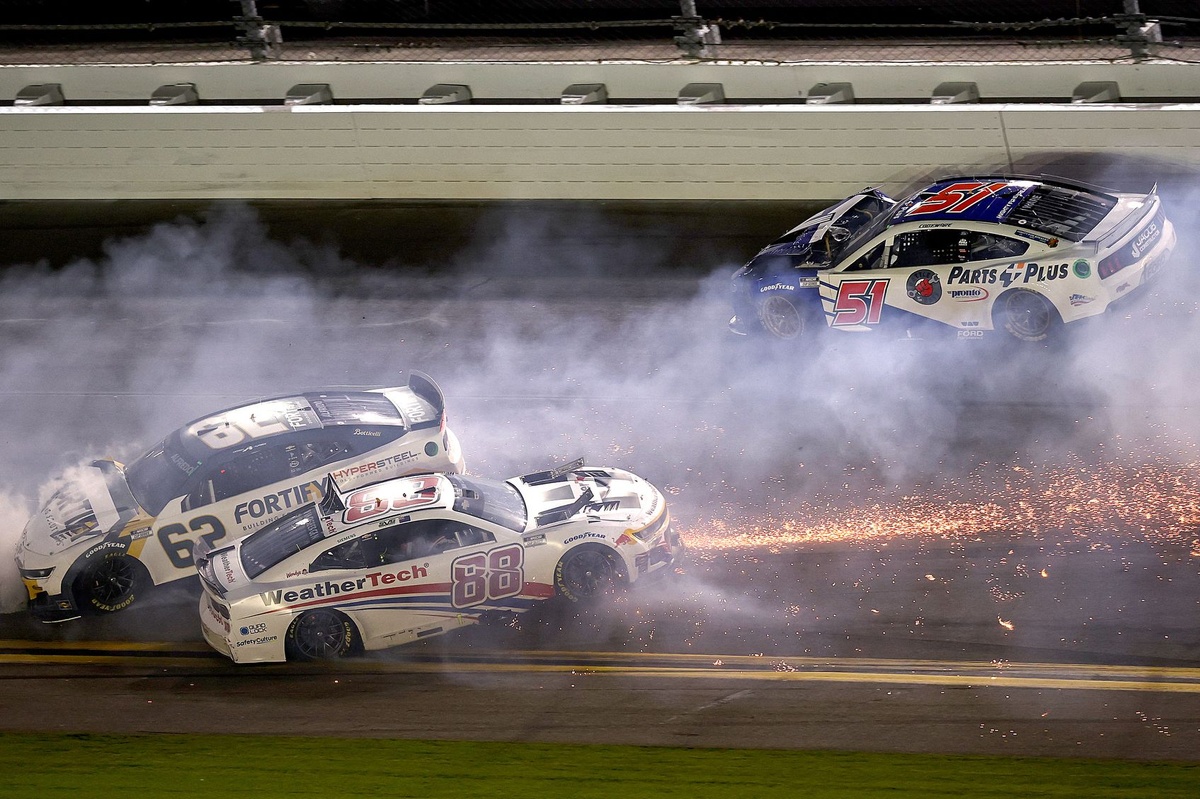 How Daytona 500 qualifying works in the NASCAR Cup Series