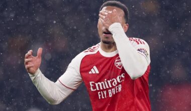 Arsenal show the nerves of title bottlers in blown 2-0 lead at Wolves