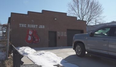 Mike Epps' boxing gym opens on Indy's near northeast side