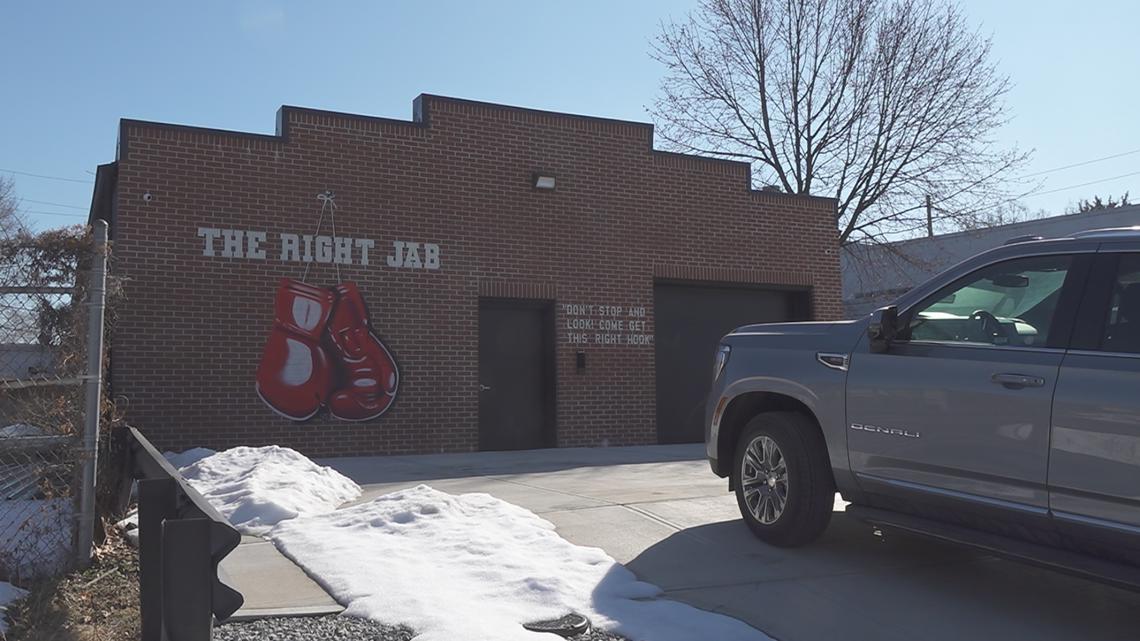 Mike Epps' boxing gym opens on Indy's near northeast side