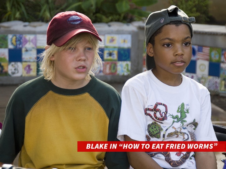 How-To-Eat-Fried-Worms-alamy-sub-2