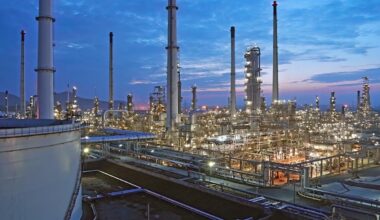 Canadian oil a 'meat and potato' staple for U.S. Gulf refineries