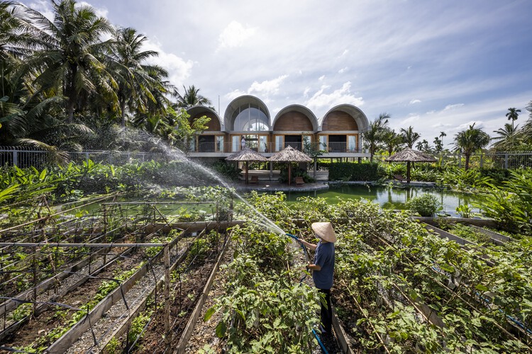 Ben Tre Bungalow  / VTN Architects (Vo Trong Nghia Architects) - Exterior Photography, Garden