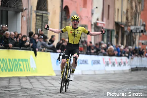 Ben Tulett won his first race in Visma outfit at the Settimana Internazionale Coppi e Bartali last year 